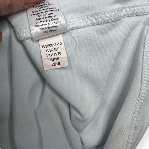 ATHLETA Women’s Light Blue Sleeveless Limitless Keyhole Tank Top Size Small Styl - Picture 6 of 7